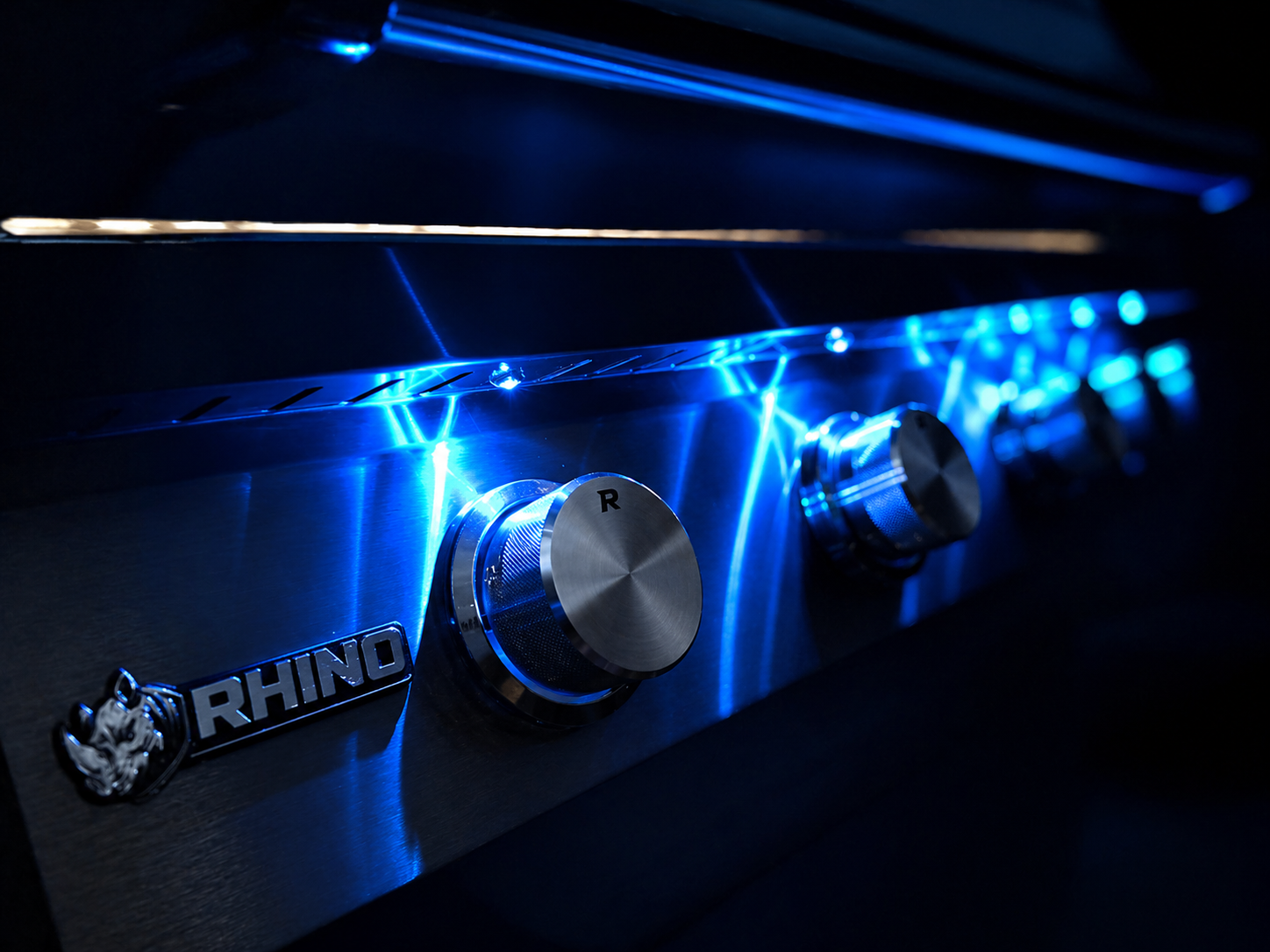 Rhino Pro 40-inch 5 Burner Built-In Grill with Rear Burner